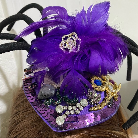 Customized Embellished Spider Fascinator Hat Halloween Costume Hat - Picture 9 of 16